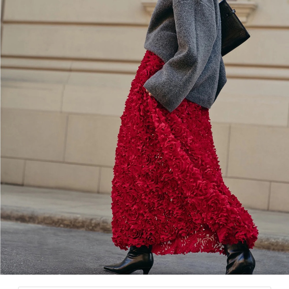 Commense Vibrant Red Textured Maxi Skirt - Picture 3 of 4